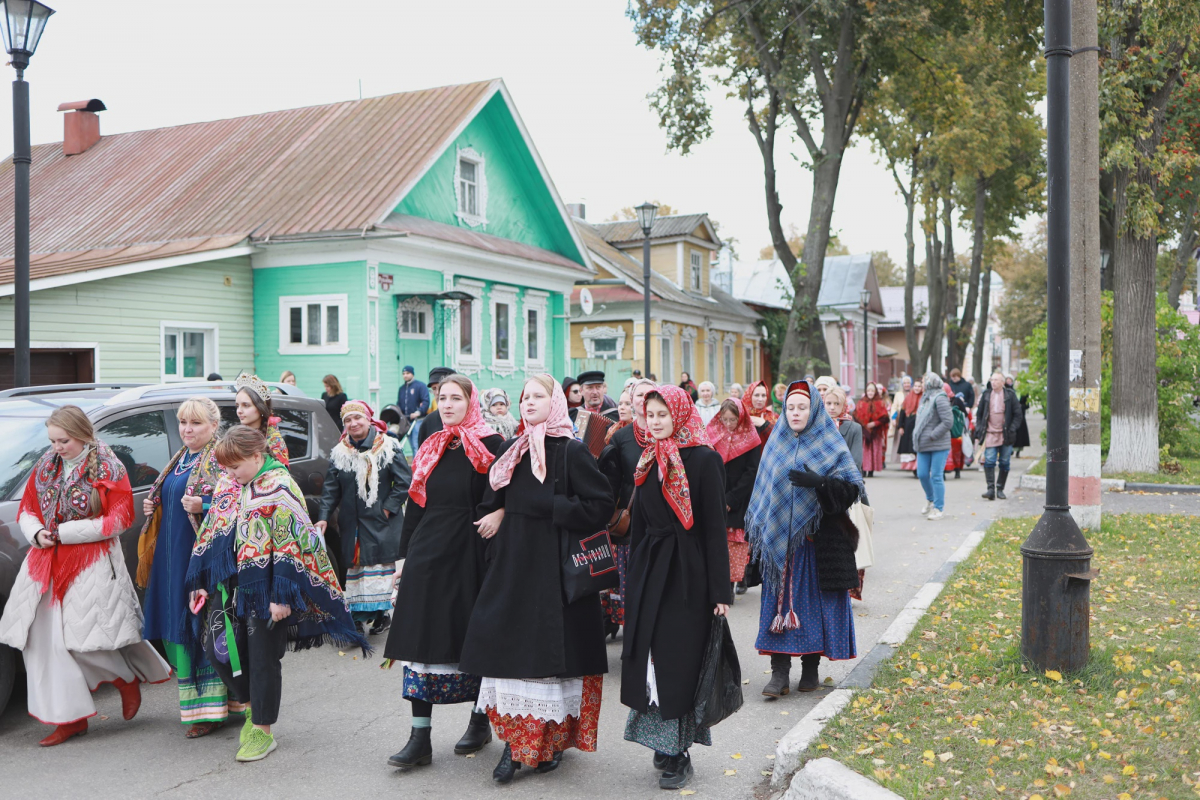 Синий Лён» НГЛУ посетил Городец в рамках праздника 